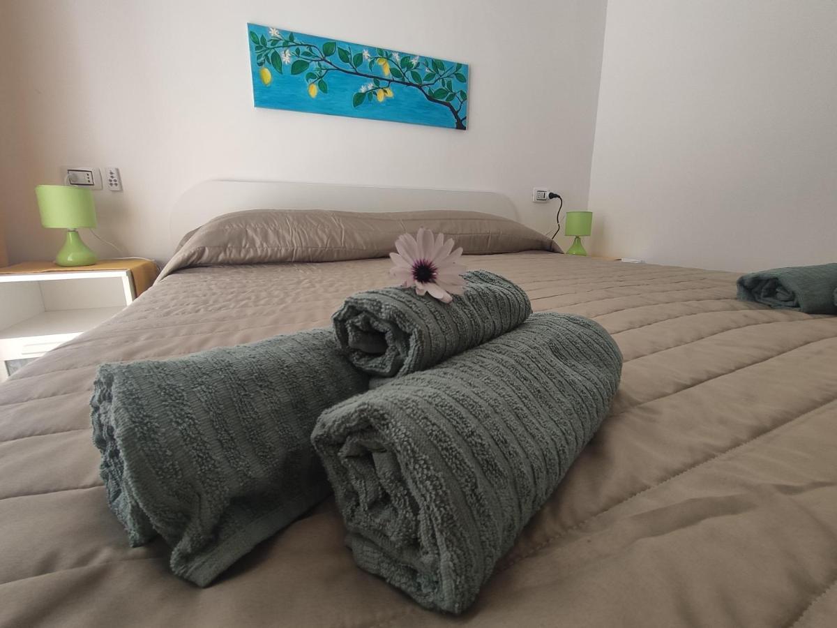 Casta Diva Holiday Rooms Катания Экстерьер фото