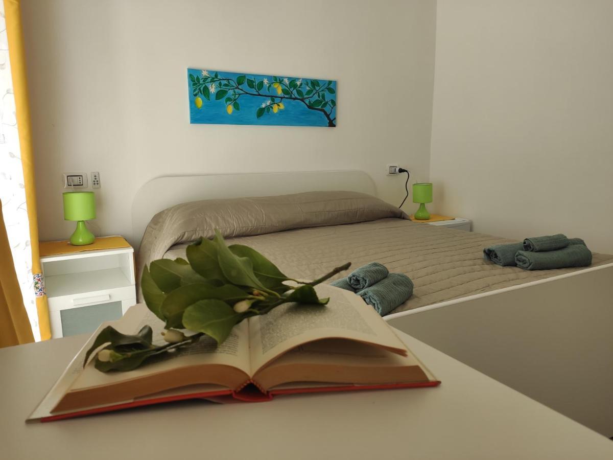 Casta Diva Holiday Rooms Катания Экстерьер фото